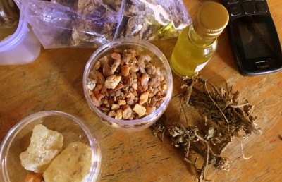 މި ރަށުން މި މީހާ: ލޮލުބޭސް އަދި ހަބޭސް ސްޕެޝަލިސްޓެއް!