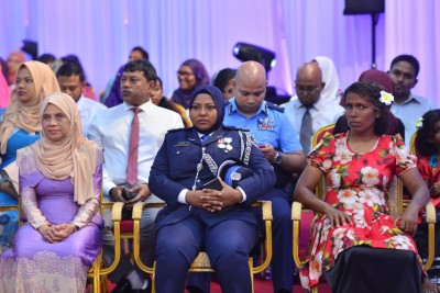 ރެހެންދި އެވޯޑު އިންސްޕެކްޓާ ނަޝްވާ، އައިންތު ސިސްޓާ އަދި ޒޫނާ ނަސީމަށް