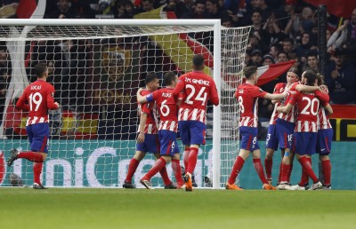 އެތުލެޓިކޯއަށް މޮޅެއް، ސަލްޒްބާގު އަތުން ޑޯޓްމަންޑަށް ބައްޔެއް