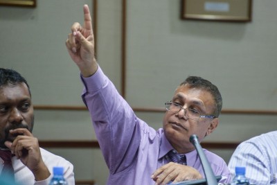 އެންޓި ޑިފެކްޝަން ބިލަށް އައްޑޫ ޝަރީފު ތާއީދު ކުރައްވައިފި