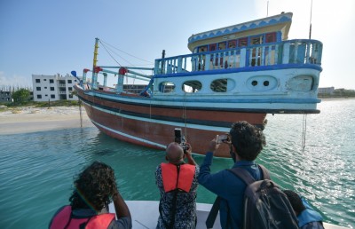 އީރާނުގެ ބޯޓު ދެ ފަހަރެއްގެ މަތިން ކުރިން ހިފެހެއްޓި