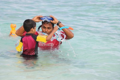 މިއަހަރު ނިމުމުގެ ކުރިން ރާއްޖޭގެ ހުރިހާ ސްކޫލު ދަރިވަރުންނަށް ފަރު ދައްކާލަނީ