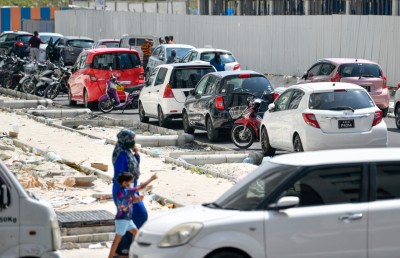 ހުޅުމާލޭ ފްލެޓްތަކަށް ވެހިކަލް ރަޖިސްޓްރީކޮށްދިނުން އަދިވެސް އޮތީ މަޑުޖައްސާލާފައި