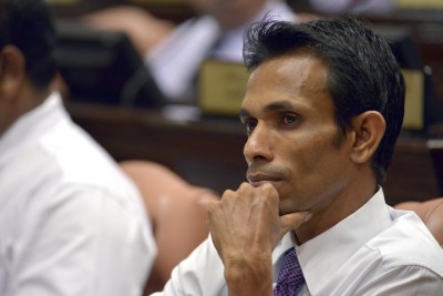 ރިޝްވަތުގެ މައްސަލައިގައި ފުލުހުން މުހައްމާއާ ސުވާލުކޮށްފި
