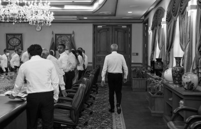 10 މިލިއަން ހަރަދުކޮށްގެން ލޯ ލާރިއެއް ވެސް ރިކަވާއެއް ނުވި! ޒިންމާ ވަނީ ކޮން ބައެއް؟