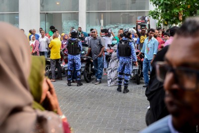 ބައެއް މުޒާހަރާތަކުގައި ކުޑަކުދިން ވަނީ ބައިވެރިކޮށްފައި: އެޗްއާރްސީއެމް