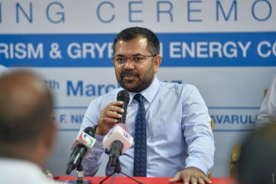 ރާއްޖޭގައި ބޮލީވުޑްގެ ތަރިން ރިސޯޓް ހިންގަމުންދޭ: ޒަމީރު