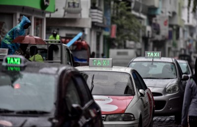 ޓެކްސީ ޚިދުމަތަށް އެޕްލިކޭޝަނެއް ހަދާނެ ބަޔަކު ހޯދަން އިއުލާންކޮށްފި