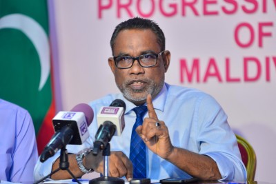 ރައީސް ޔާމީނަކީ ގައުމަށް ކަމެއް ދިމާވާއިރަށް ރައްޔިތުން ދޫކޮށްލާފަދާނެ ވެރިއެއް ނޫން: އަދުރޭ