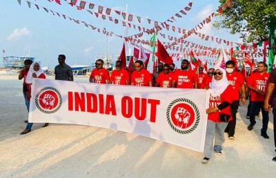 އަސްކަރީ ތަނަކަށް ވާން ބޭނުމެއް ނޫން، ތަރައްގީ އަށް ވެސް ހުރަސްއެޅޭ: ޔާމީން