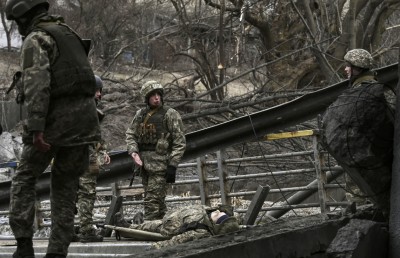 ރަޝިޔާގެ ރޮކެޓް ހަމަލާތަކެއް ޔޫކްރޭންގެ ހުޅަނގަށް