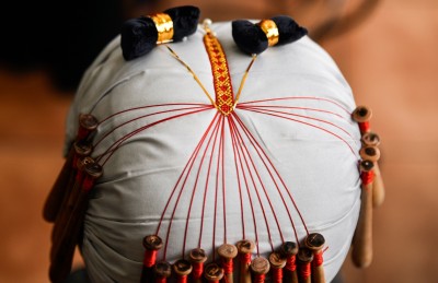 ފޮޓޯ ސްޓޯރީ: ކަސަބުގެ ކުލަތަކުން ހިދާނާ ޖަރީކުރި ލޯބި