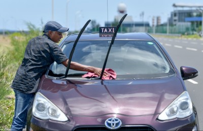 ޕްރޮޑިއުސަރު މުޖޫއަކީ މިހާރު ގަދަ ޓެކްސީ ޑްރައިވަރެއް!