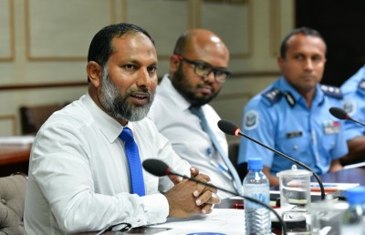 އަދީބު މިނިވަންވުމުގައި ސަރުކާރުގެ އިހުމާލެއް ނެތް، ބޭރުގައި ނުފިލޭނެ: އިމްރާން