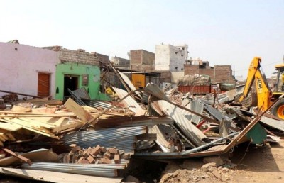 އިންޑިއާގެ ސްޓޭޓެއްގައި މުސްލިމުންގެ ގެތައް ސުންނާފަތި ކުރަނީ ކީއްވެ؟