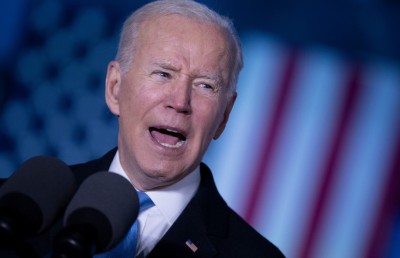 ބައިޑެން ޔޫކްރޭނަށް ވަޑައިނުގަންނަވާނެ: ވައިޓް ހައުސް