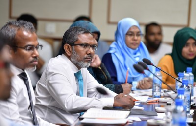 އަރީފު ސުޕްރީމް ކޯޓުގެ ދިފާއުގައި، ޖޭއެސްސީގެ މެމްބަރުން އިދިކޮޅު!