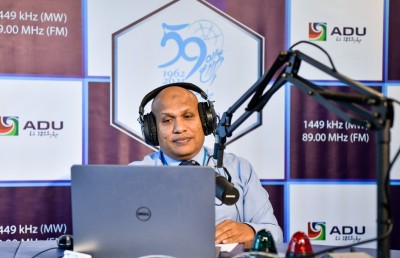 ނަސްރުގެ އަޑު ފަނޑުވުމެއް ނެތް، ވަޒީފާގައި ނަމޫނާއެއް!