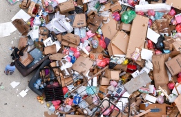 އަންނަ މަހުން ފެށިގެން ހިޔާ ފްލެޓްތަކުން ކުނި އުކާލެވޭނީ ފީ ދައްކައިގެން