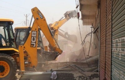 އިންޑިއާގެ ސްޓޭޓެއްގައި މުސްލިމުންގެ ގެތައް ސުންނާފަތި ކުރަނީ ކީއްވެ؟