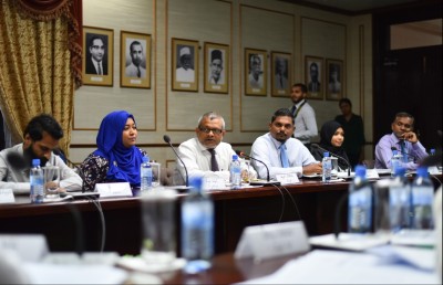ސޮފްވާނާއި ޒައިނާ ވަކިކުރަން ހުށަހަޅައިފި