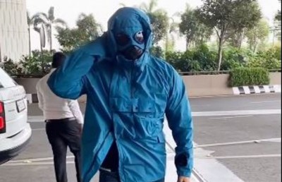 ބަރަހަނާ ފިލްމު ހެދި މައްސަލާގައި ހައްޔަރުކުރި ފަހުން ރާޖް އުޅެނީ މޫނު ފޮރުވައިގެން