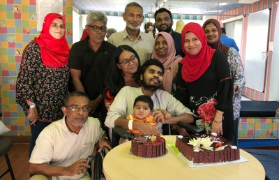 އޮއްތޮގެ އާއިލާއިން ދެއްކީ ރީތި ނަމޫނާއެއް