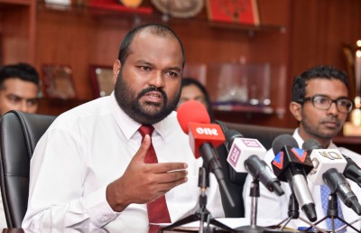 ބ. އިންނަފުށި ތަރައްގީކުރުން މަޑުޖައްސާލަން ސަރުކާރުން އަންގައިފި