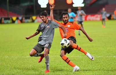 އީގަލްސް އަތުން ޓީސީ ފަހު ވަގުތު ސަލާމަތްވެއްޖެ