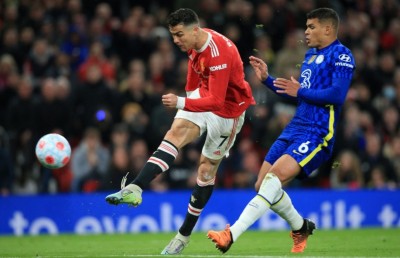 ލީގުގައި ޗެލްސީ ކޮޅަށް ރޮނާލްޑޯ ޖެހި ފުރަތަމަ ލަނޑުން ޔުނައިޓެޑަށް ޕޮއިންޓެއް