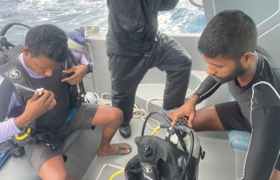 ޑައިވިނަށް ގޮސް އުޅެނިކޮށް ހާލު ދެރަވި މަހްމޫދު މާލެ ގެނެސް އޭޑިކޭގައި ފަރުވާދެނީ