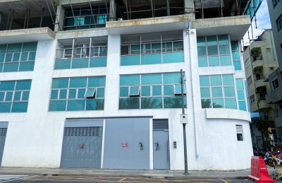 ޕީޕީއެމްގެ އޮފީހާއި ޔާމީންގެ ގެކޮޅަށް ސްޕްރޭ ޖަހައިފި