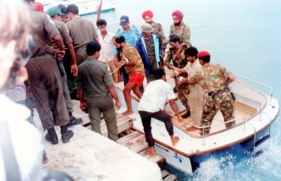 ލުތުފީގެ ވާހަކަ ޕްލޯޓް މީހުން ކިޔައިދޭ ގޮތް