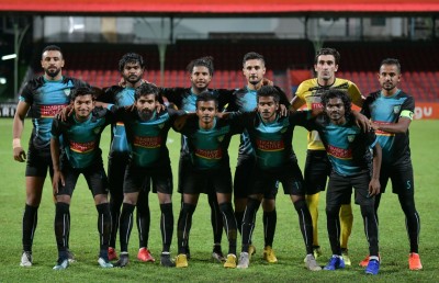 ފޯކައިދޫން ގަދަފަދަ މާޒިޔާ ހިފަހައްޓައިފި