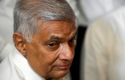 ރައްޔިތުން ބަނޑަށް ޖެހުނަކަ ނުދޭނަން، ތިން އިރު ކާންދެވޭތޯ ބަލާނަން: ރަނިލް