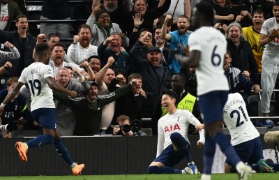 ޓޮޓެންހަމުން އާސެނަލް މާޔޫސް ކޮށްލައިފި