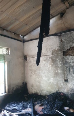 މާމެންދޫގައި ހާލުގައި ޖެހުނު އާއިލާ ވަގުތީ ހިޔާވައްސަކަށް؛ މާލީ އެހީ ދެނީ!