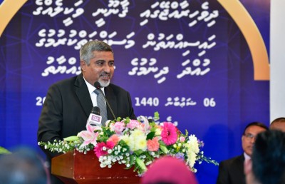 މެމްބަރުން ކައިރިން ސަލާން ޖެހުން ކުރިއަށް!