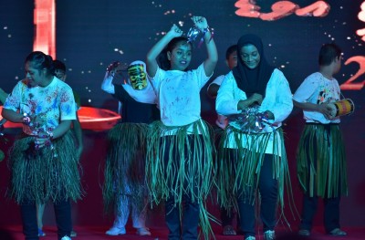 އިދިކޮޅު މެމްބަރުން ބޭނުމީ ނުކުޅެދުންތެރިކަން ހުންނަ މީހުންގެ  އިނާޔަތް ބޮޑުކުރަން