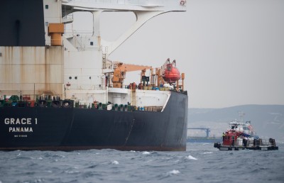 ޝަރުތަކާ އެކު އީރާނުގެ ތެޔޮ ޓޭންކަރު ދޫކޮށްލަން އެއްބަސްވެއްޖެ