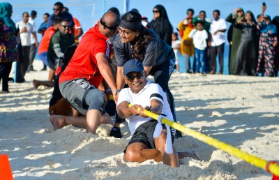 އުކުޅަސް އަތެއް ނުލެވޭނެ، ތިން ދުވަހުން ތިން މިލިއަން!