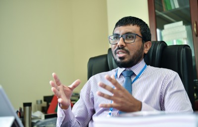 އާންމުންގެ ސުވާލު: މުއްސަނދިންގެ ފަހަތުން މީރާ ނުދުވަނީ ކީއްވެ؟