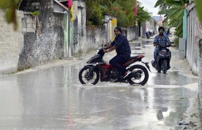 އައްޑޫ މޭޔަރު އެދެނީ މާޔޫސް ނުވާން، އެކަމަކު މޭޔަރު ވެސް މާޔޫސް ވެފައި!