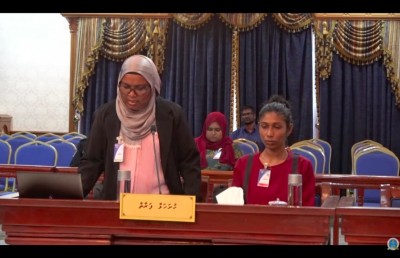 ޝާހިދަށް ހަމަލާދިންއިރު އެ ކުރެވޭ ކަމެއް ނަޒާހާއަކަށް ނުވިސްނޭ: ވަކީލް