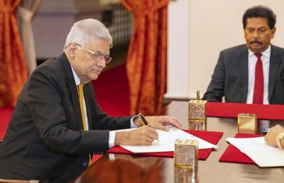 ހާލަތު ރަނގަޅުކުރަން ލަންކާގައި ގައުމީ މަޖިލީހެއް އުފައްދަނީ