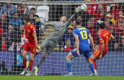 ޔޫކްރޭން ބަލިކޮށް 64 އަހަރުފަހުން ވޭލްސް ވޯލްޑް ކަޕަށް