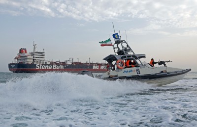 ޓޭންކަރު ދޫކޮށްލަން އީރާނުން ޝަރުތެއް ހުށަހަޅައިފި