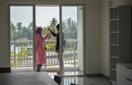 މުއިއްޒު ވިދާޅުވަނީ ވިނަރެސް ފްލެޓް ދޭން ޔާމީންގެ ސަރުކާރުން ނިންމީ މަހަކު 7،000ރ. އަށް ކަމަށް
