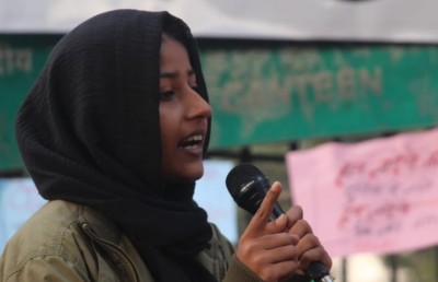 އިންޑިއާ ސަރުކާރާ ދެކޮޅު މުސްލިމު އެކްޓިވިސްޓެއްގެ ގެ ބިމާ ހަމަކޮށްލައިފި