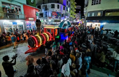 ހުނަރުވެރިކަމުން ފުރިފައި އޮތް ފުޅަނދުބުރެއް!